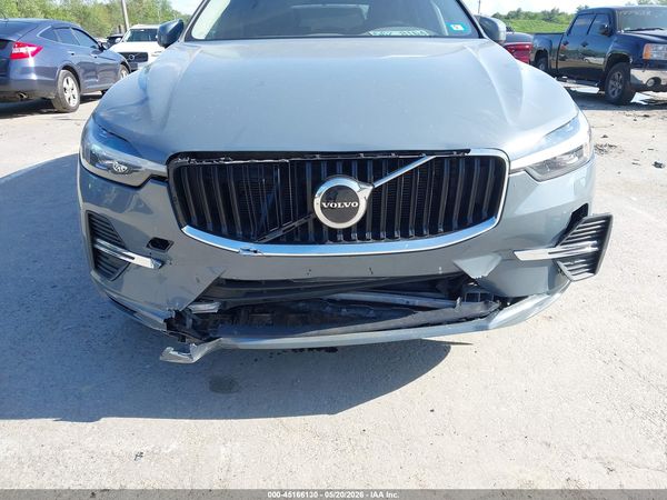 2022 VOLVO XC60 B5 MOMENTUM