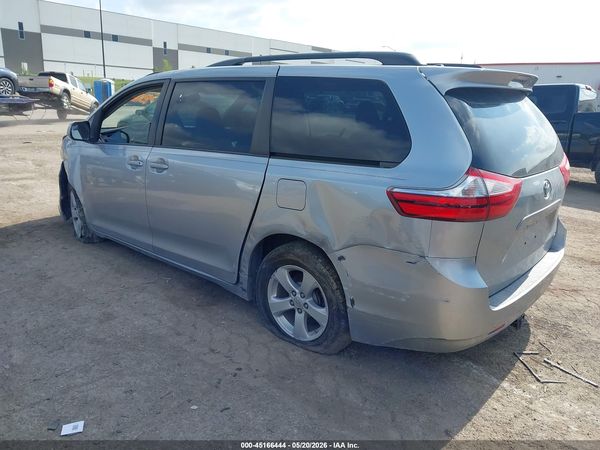 2017 TOYOTA SIENNA LE 8 PASSENGER