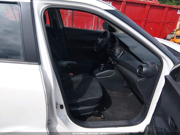 2023 NISSAN KICKS S XTRONIC CVT