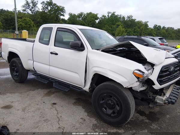 2018 TOYOTA TACOMA SR