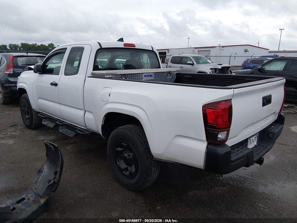 2018 TOYOTA TACOMA SR