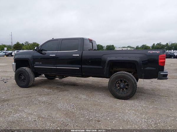 2015 CHEVROLET SILVERADO 2500HD LTZ — I117