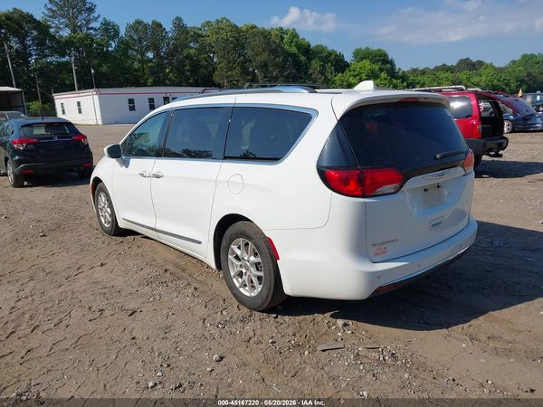 2020 CHRYSLER PACIFICA TOURING L — I3