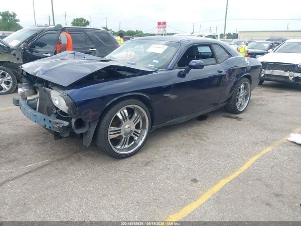 2014 DODGE CHALLENGER SXT