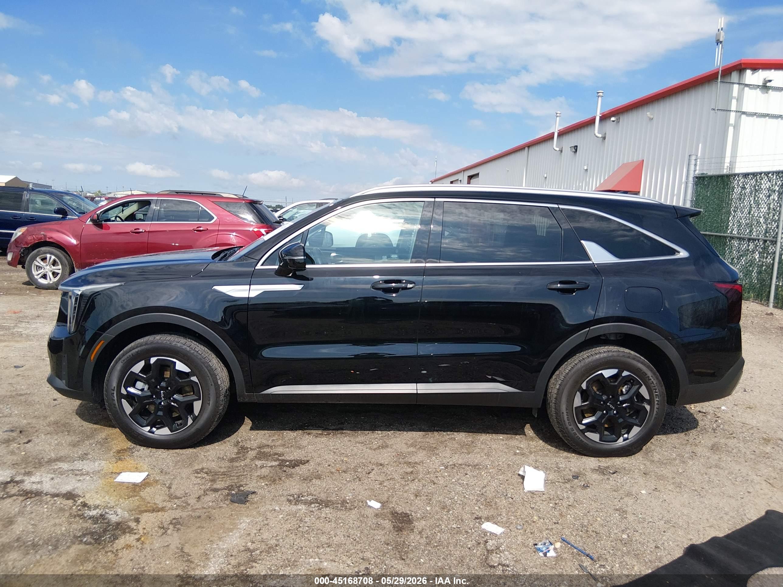 2025 KIA SORENTO S