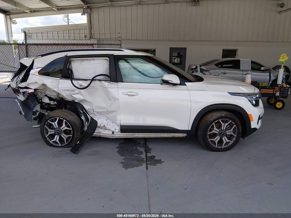 2022 KIA SELTOS EX