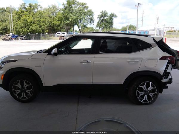 2022 KIA SELTOS EX