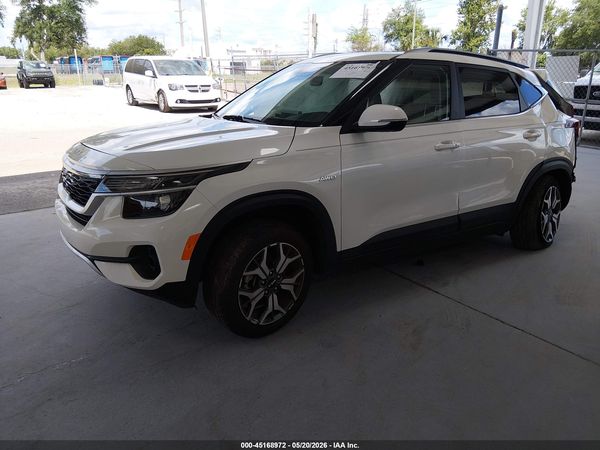 2022 KIA SELTOS EX
