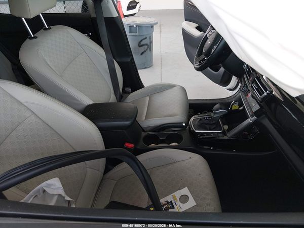 2022 KIA SELTOS EX