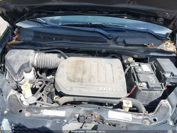 2013 DODGE GRAND CARAVAN SE/SXT — I10