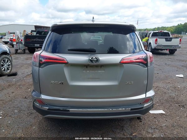 2018 TOYOTA RAV4 XLE