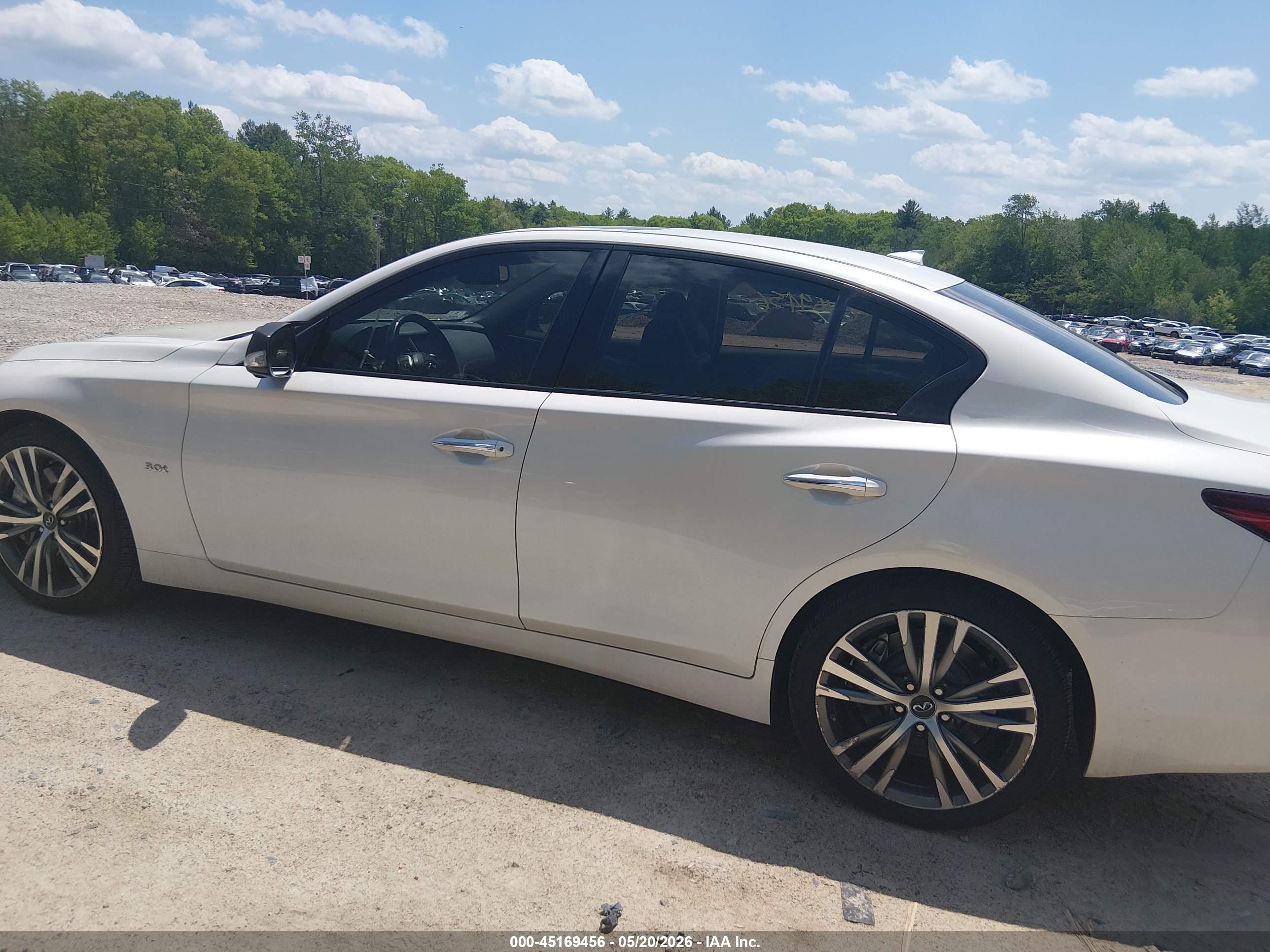 2018 INFINITI Q50 3.0T LUXE/3.0T SPORT