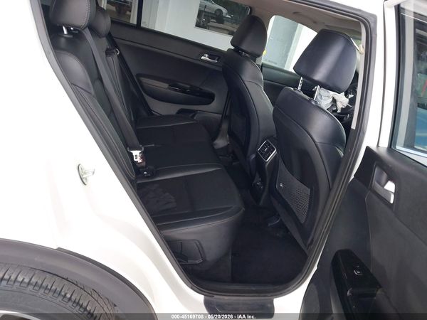 2022 KIA SPORTAGE EX — I8