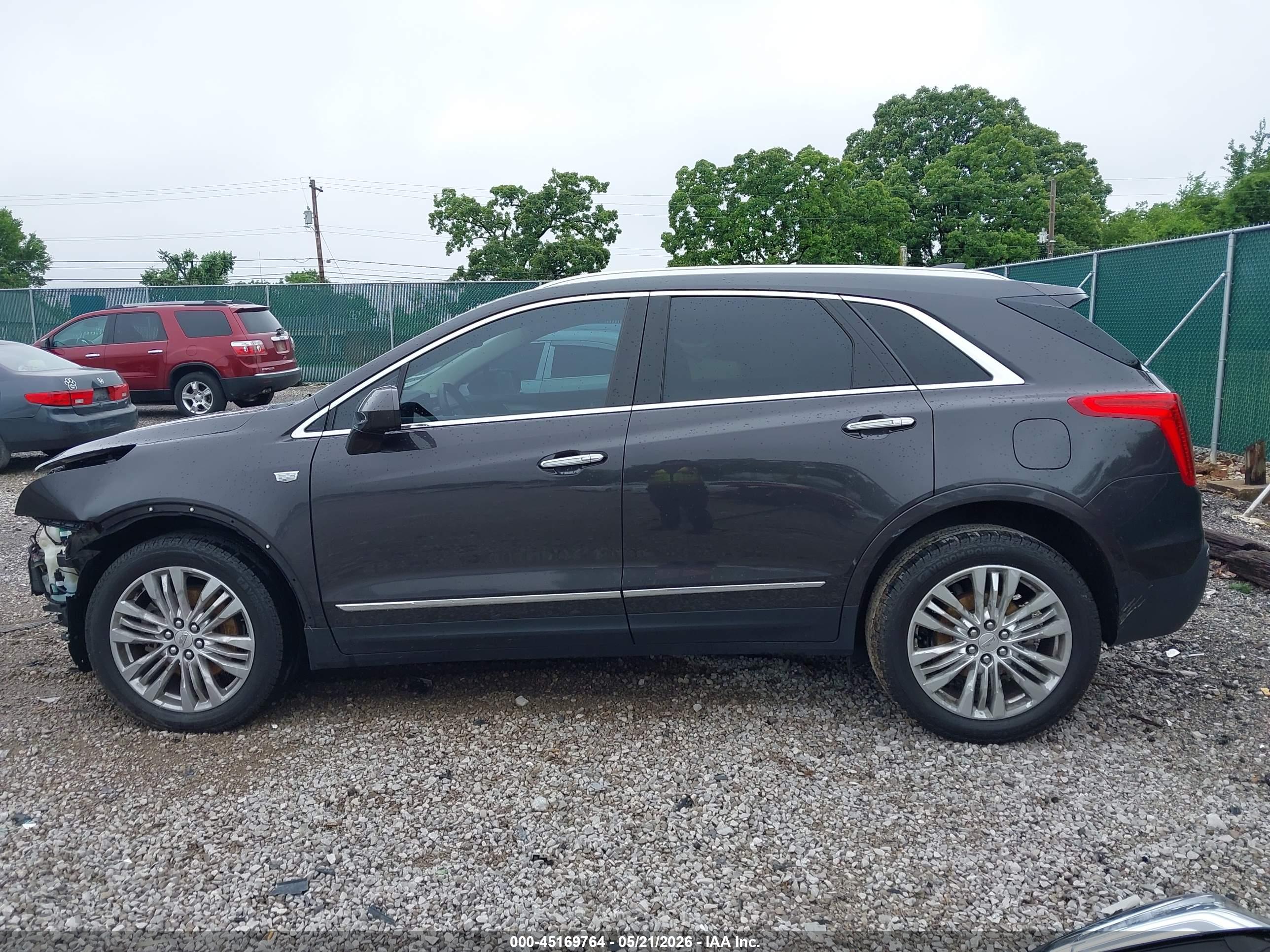 2017 CADILLAC XT5 PREMIUM LUXURY