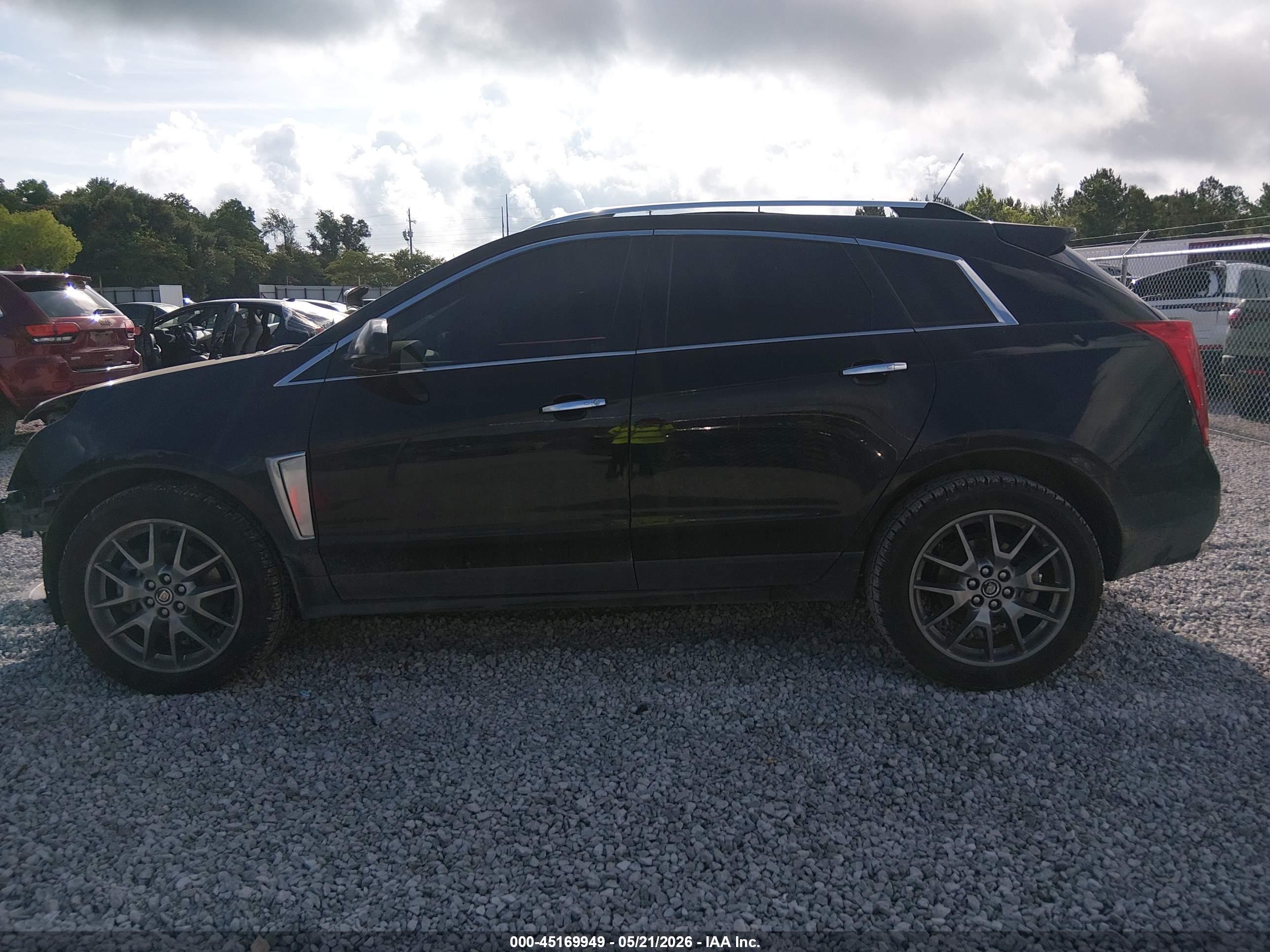 2016 CADILLAC SRX PERFORMANCE COLLECTION