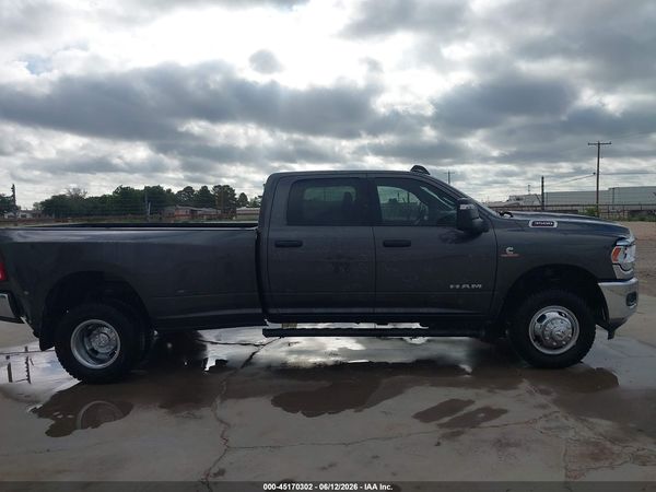 2024 RAM 3500 BIG HORN CREW CAB 4X4