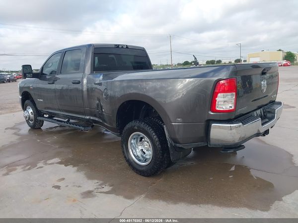 2024 RAM 3500 BIG HORN CREW CAB 4X4