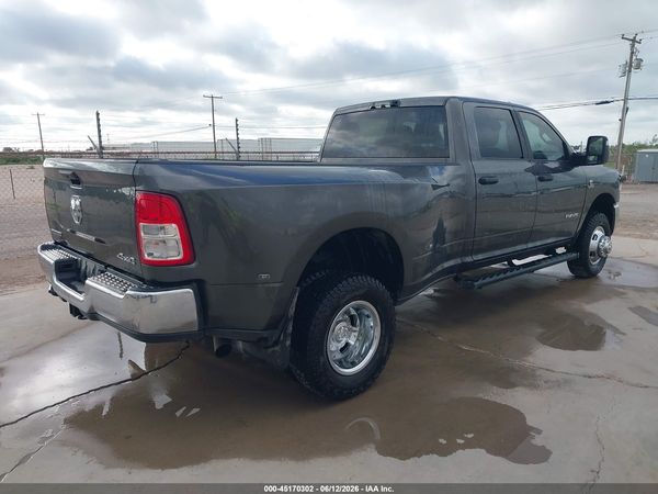 2024 RAM 3500 BIG HORN CREW CAB 4X4