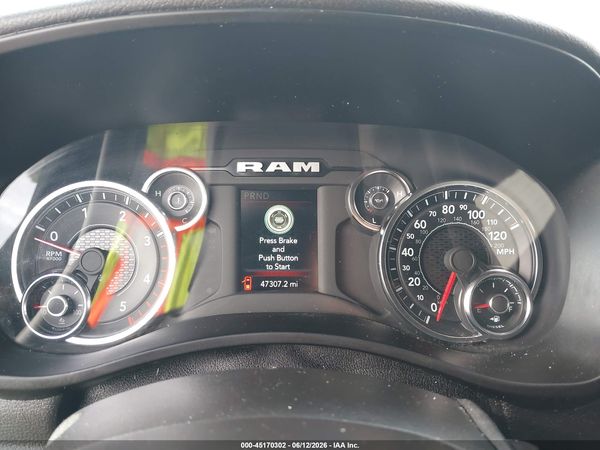 2024 RAM 3500 BIG HORN CREW CAB 4X4