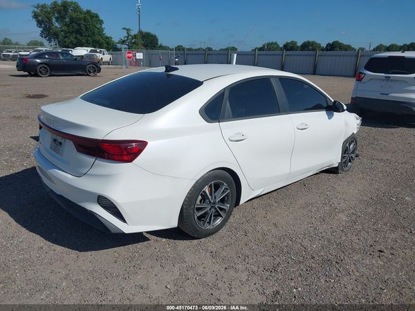 2022 KIA FORTE LXS