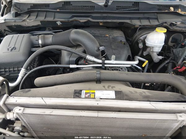 2019 RAM 1500 CLASSIC WARLOCK  4X2 6'4 BOX