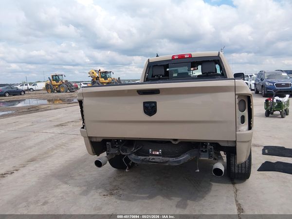 2019 RAM 1500 CLASSIC WARLOCK  4X2 6'4 BOX