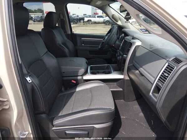 2019 RAM 1500 CLASSIC WARLOCK  4X2 6'4 BOX