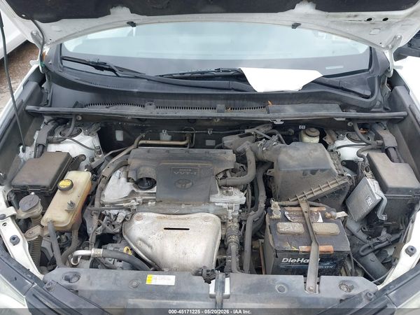 2016 TOYOTA RAV4 LE