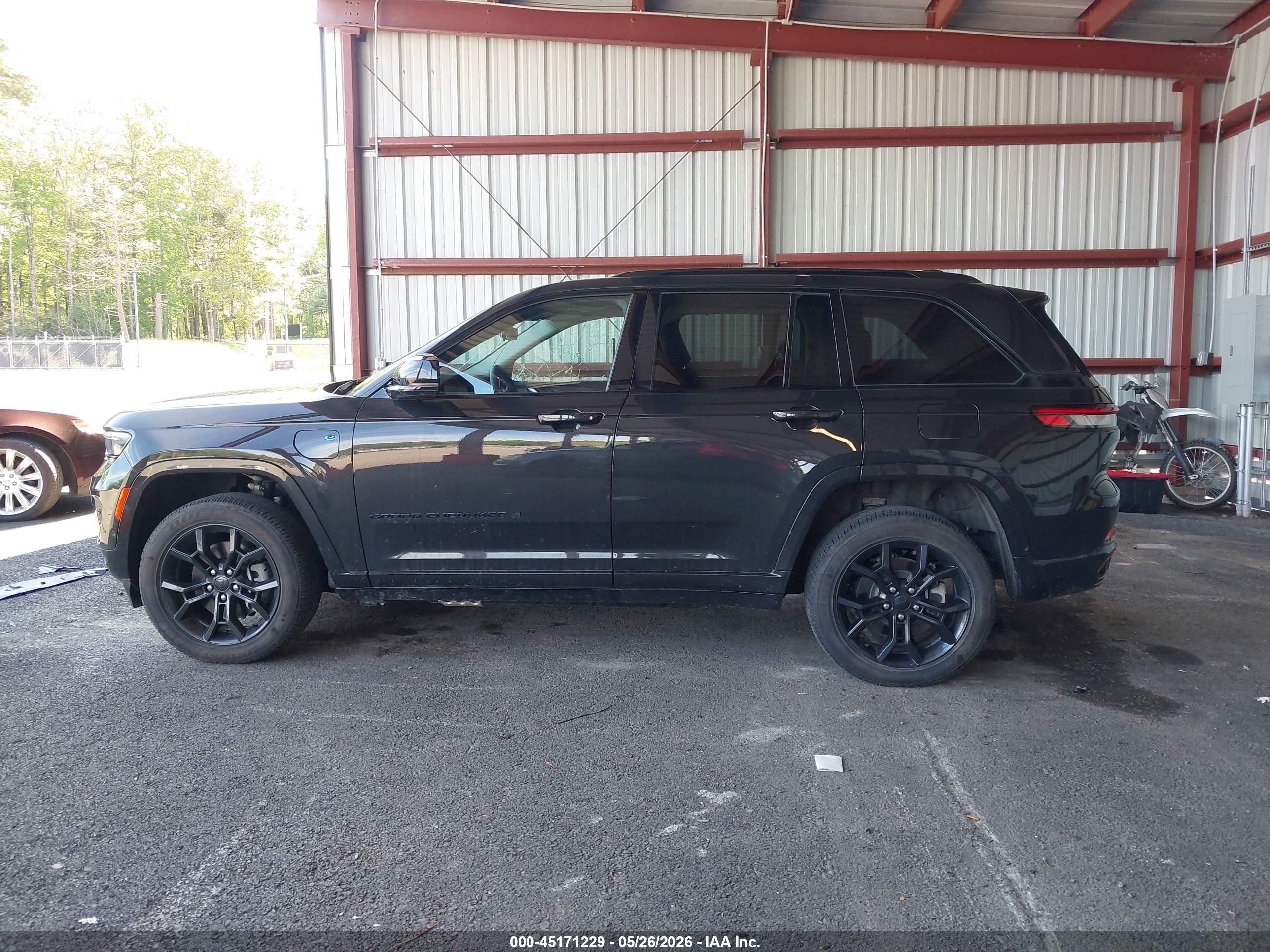 2024 JEEP GRAND CHEROKEE 4XE ANNIVERSARY EDITION