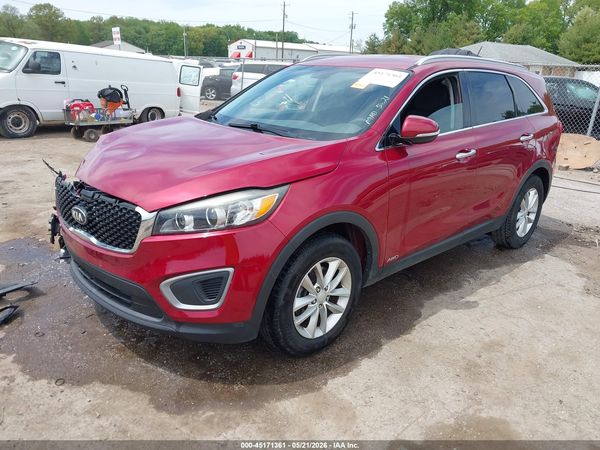 2016 KIA SORENTO L / LX