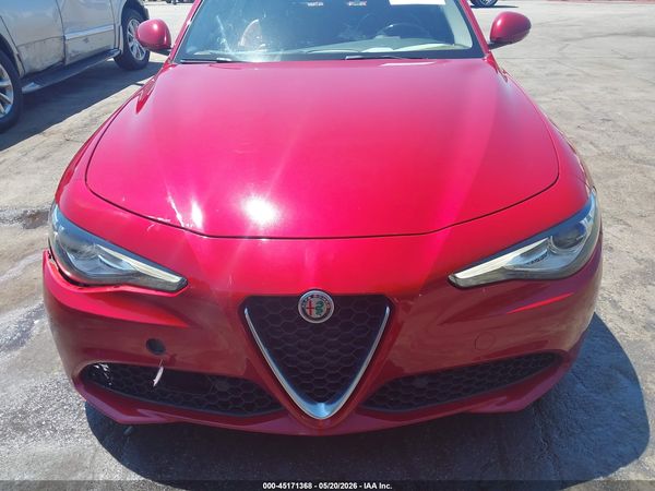 2017 ALFA ROMEO GIULIA TI RWD