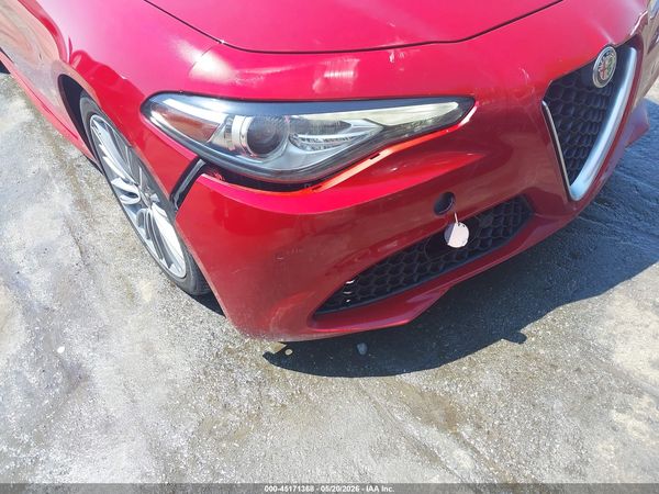 2017 ALFA ROMEO GIULIA TI RWD