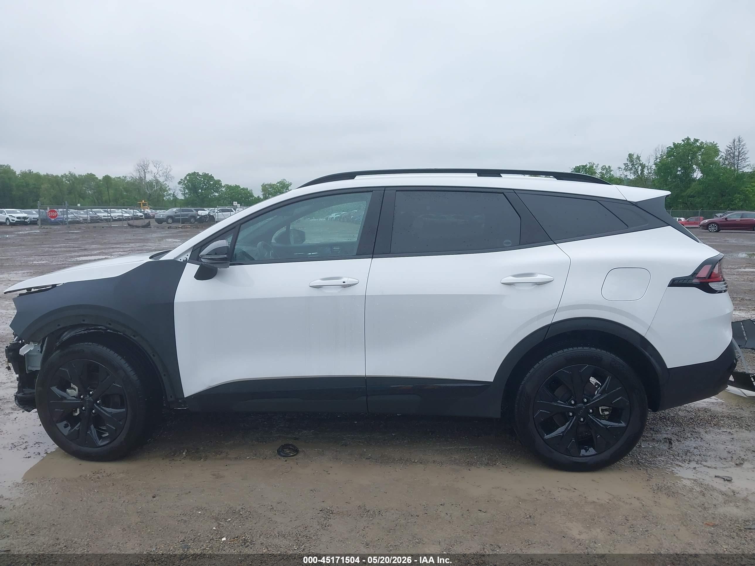 2025 KIA SPORTAGE X-LINE