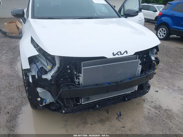 2025 KIA SPORTAGE X-LINE
