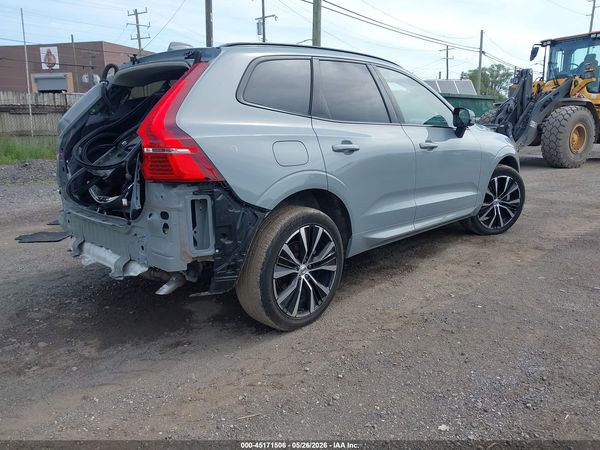 2024 VOLVO XC60 B5 PLUS DARK THEME