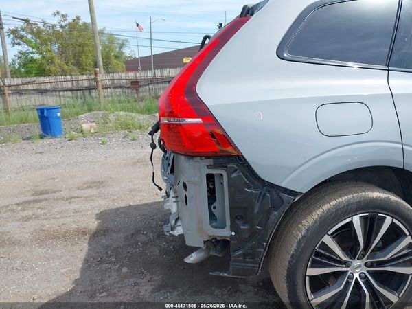 2024 VOLVO XC60 B5 PLUS DARK THEME
