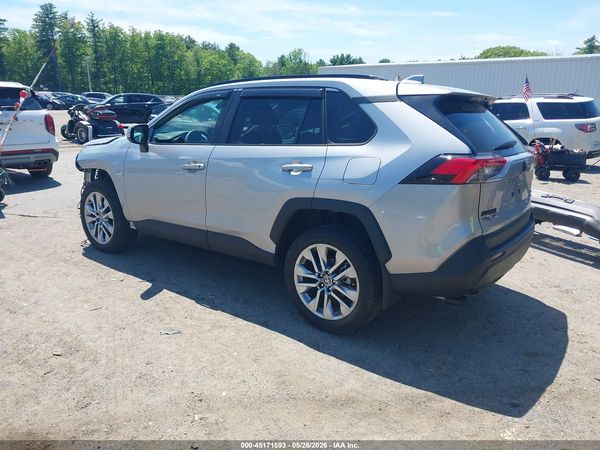 2025 TOYOTA RAV4 XLE PREMIUM
