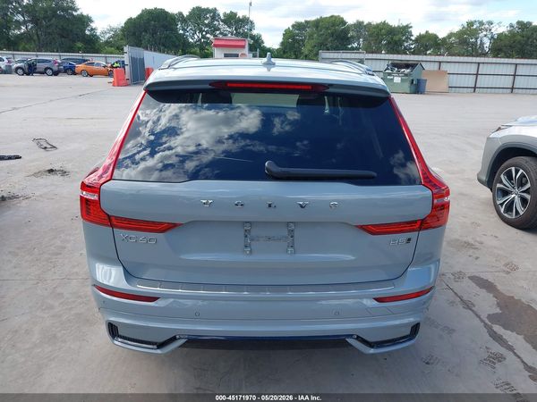 2025 VOLVO XC60 B5 PLUS