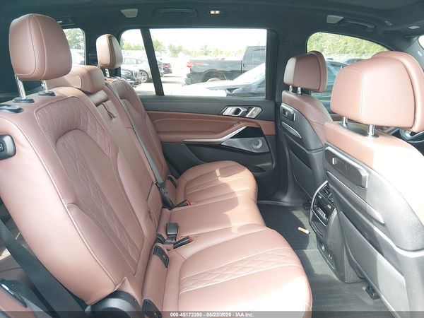 2024 BMW X7 XDRIVE40I