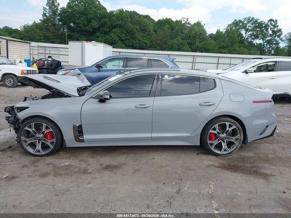 2021 KIA STINGER GT2