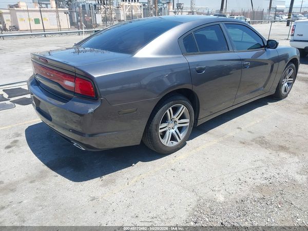 2014 DODGE CHARGER SE