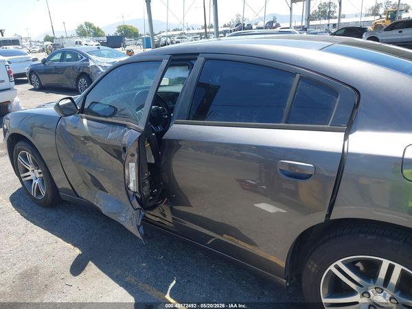 2014 DODGE CHARGER SE