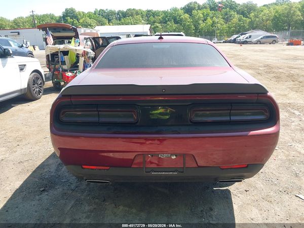 2020 DODGE CHALLENGER SXT
