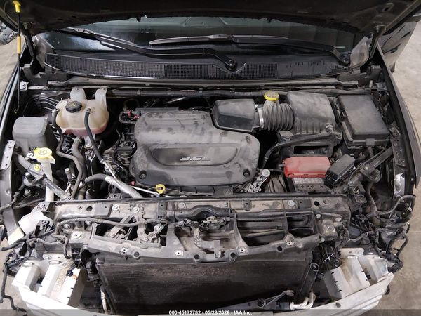 2018 CHRYSLER PACIFICA LIMITED — I10