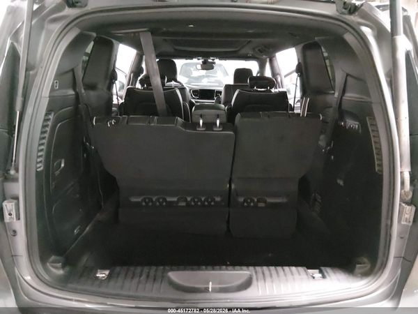 2018 CHRYSLER PACIFICA LIMITED — I153