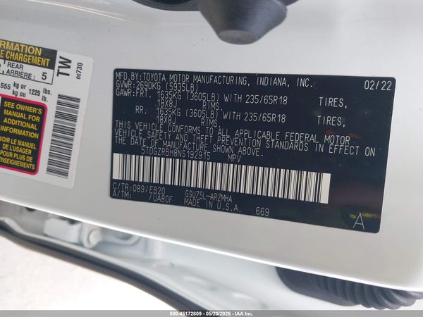 2022 TOYOTA HIGHLANDER XLE