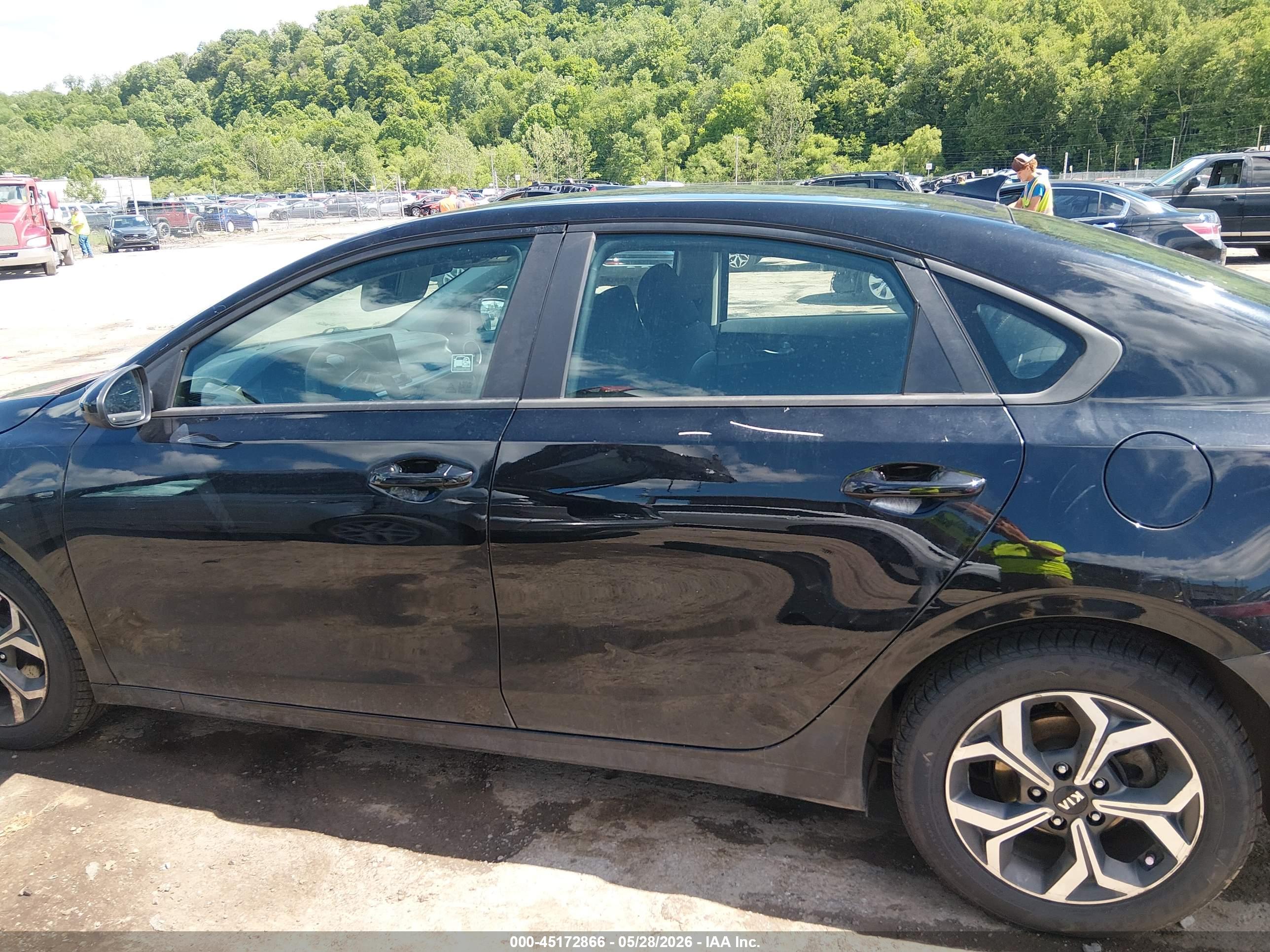 2019 KIA FORTE LXS