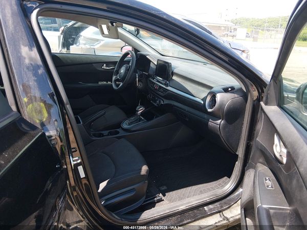 2019 KIA FORTE LXS