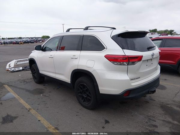 2019 TOYOTA HIGHLANDER XLE