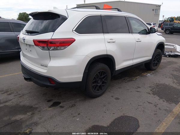 2019 TOYOTA HIGHLANDER XLE